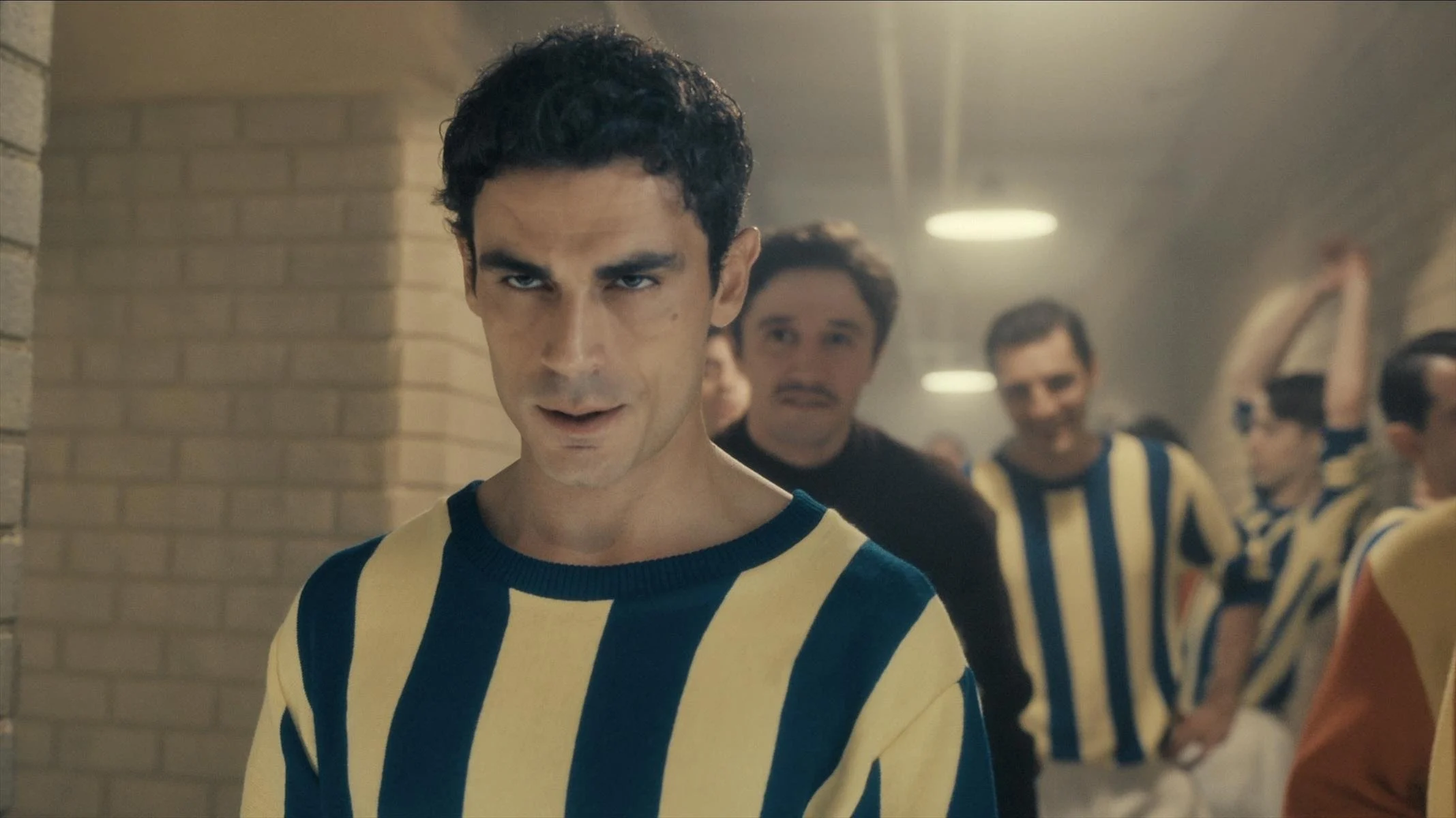 Lefter: Câu Chuyện Của Ordinarius - Lefter: The Story Of The Ordinarius